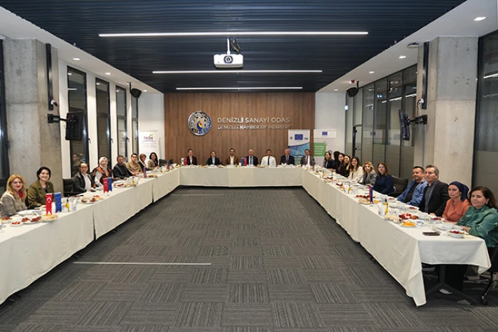 DSO AB Bilgi Merkezi, D&uuml;nya Kadınlar G&uuml;n&uuml;&rsquo;nde Kadın &Ccedil;ift&ccedil;ileri Bir Araya Getirdi