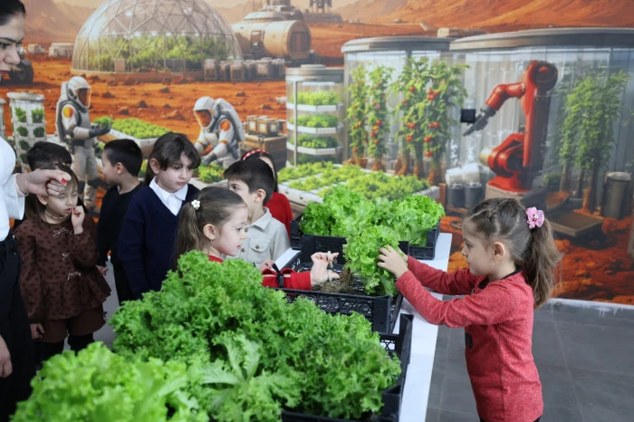 ATAT&Uuml;RK BİLİM MERKEZİ&rsquo;NDEN KREŞE UZANAN &Uuml;RETİM D&Ouml;NG&Uuml;S&Uuml;