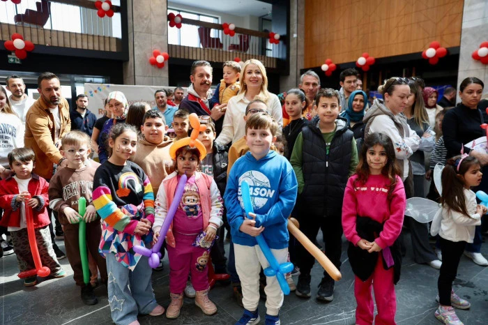 İKİ G&Uuml;N S&Uuml;REN RAMAZAN ŞENLİĞİ &Ccedil;OCUKLARA UNUTULMAZ ANLAR YAŞATTI