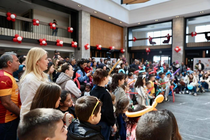 İKİ G&Uuml;N S&Uuml;REN RAMAZAN ŞENLİĞİ &Ccedil;OCUKLARA UNUTULMAZ ANLAR YAŞATTI