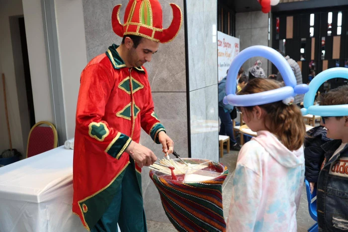 İKİ G&Uuml;N S&Uuml;REN RAMAZAN ŞENLİĞİ &Ccedil;OCUKLARA UNUTULMAZ ANLAR YAŞATTI