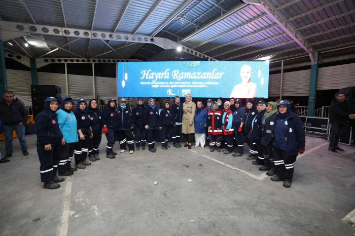 İFTAR SOFRASI BU KEZ İLBADE MAHALLESİ&rsquo;NE KURULDU