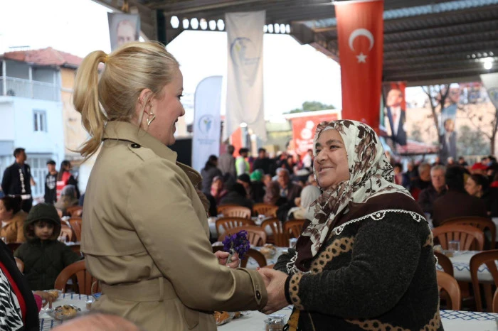 İFTAR SOFRASI BU KEZ İLBADE MAHALLESİ&rsquo;NE KURULDU