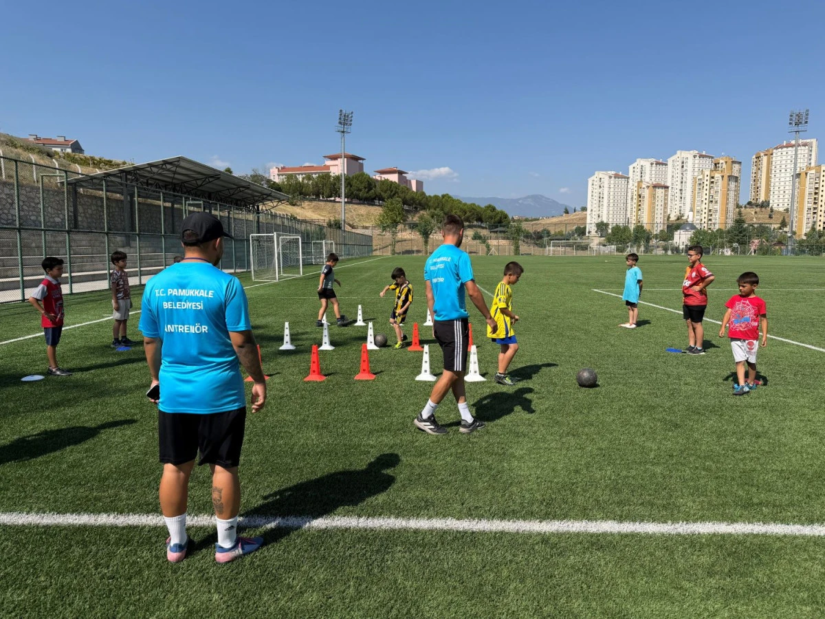 Pamukkale Belediyesi &Uuml;cretsiz Yaz Spor Kurslarına Yoğun İlgi