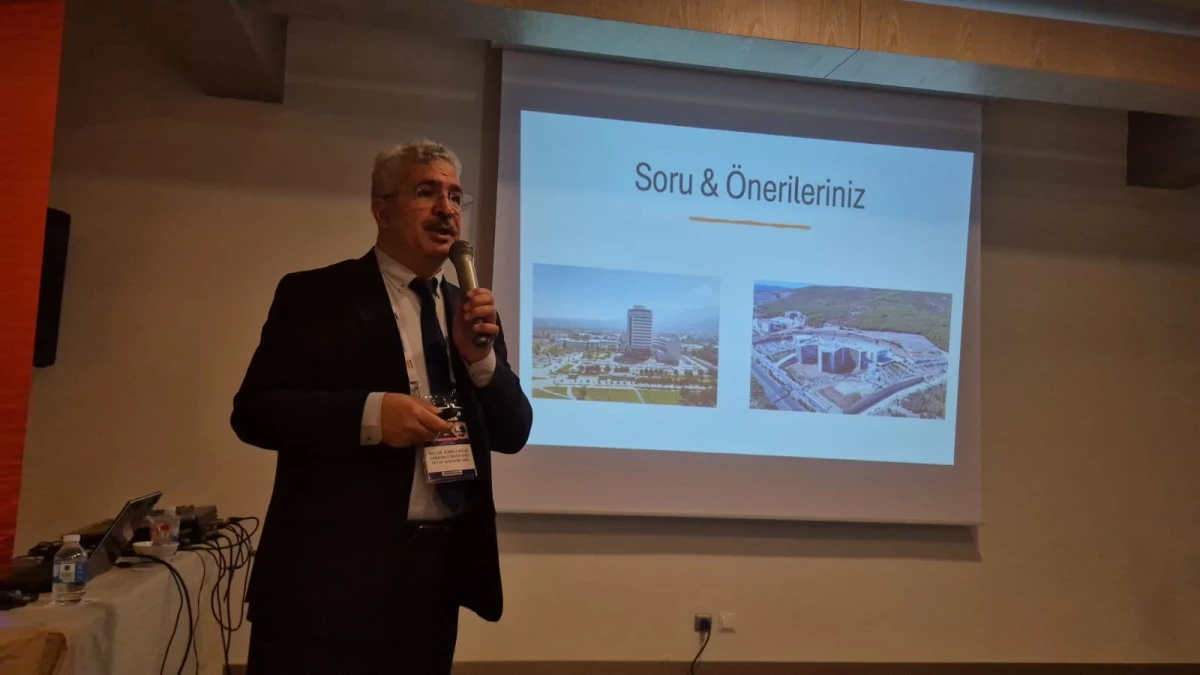 PA&Uuml; Hastaneleri 9. Uluslararası Sağlıkta Bilişim ve Bilgi G&uuml;venliği Kongresi&rsquo;nden İki &Ouml;d&uuml;lle D&ouml;nd&uuml;
