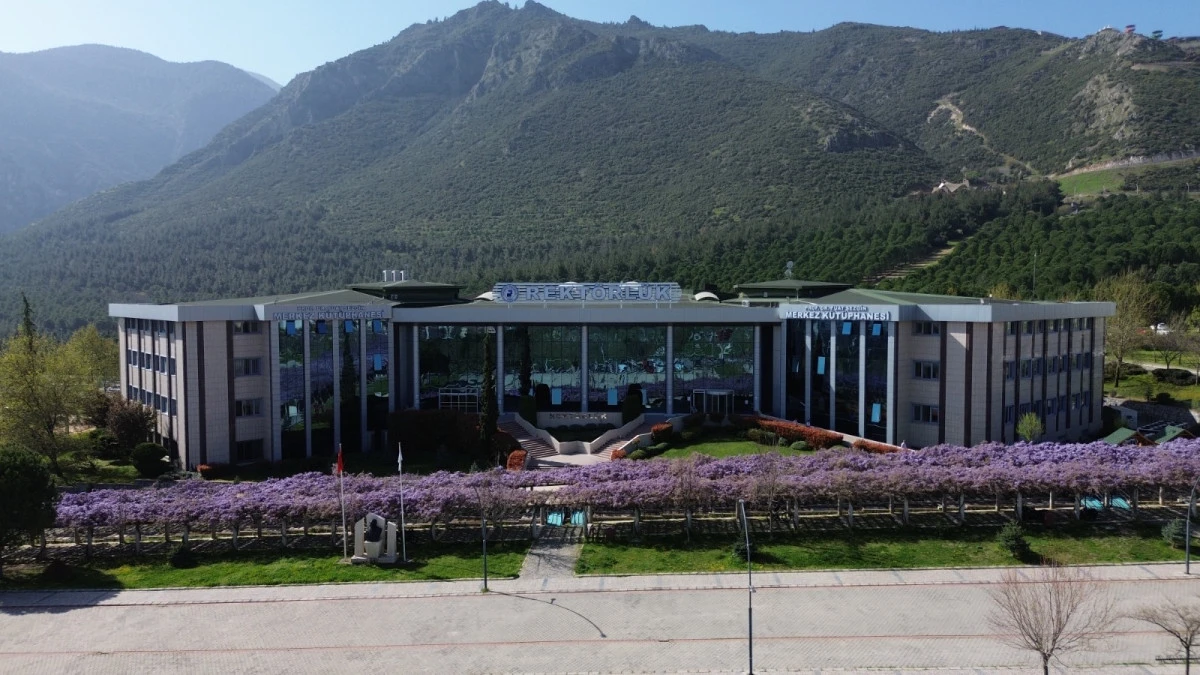 PA&Uuml; Uluslararasılaşmada Rekor Kırıyor: 10 Ayda 821 Anlaşma